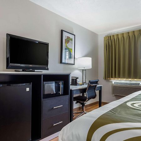 Quality Inn Coraopolis Екстер'єр фото