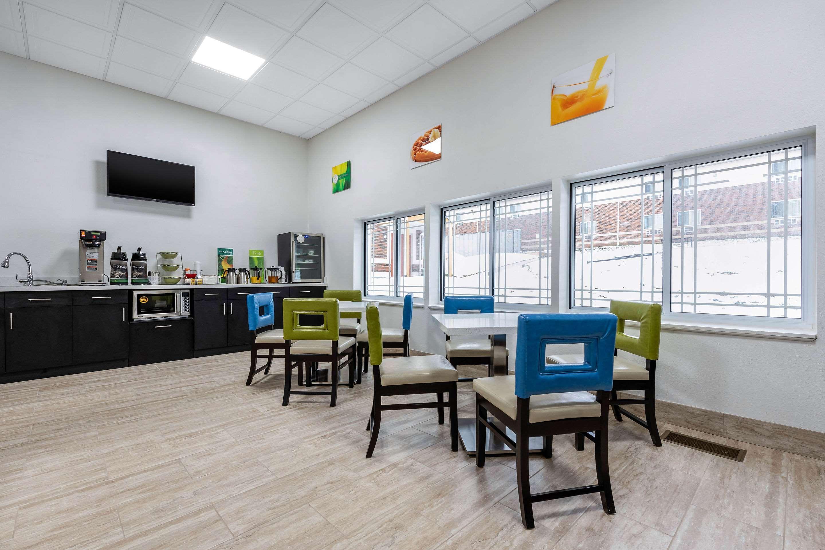 Quality Inn Coraopolis Екстер'єр фото